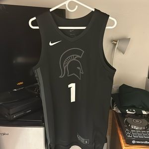 Michigan State men’s basketball jersey